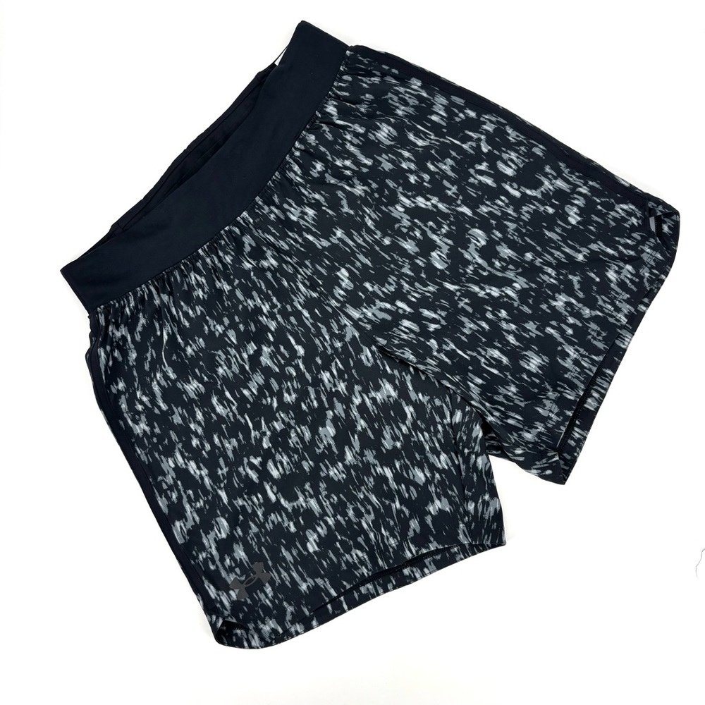 Under Armour NWT Black Grey UA Launch Elite 7” Fitted Speedpocket Shorts, Small